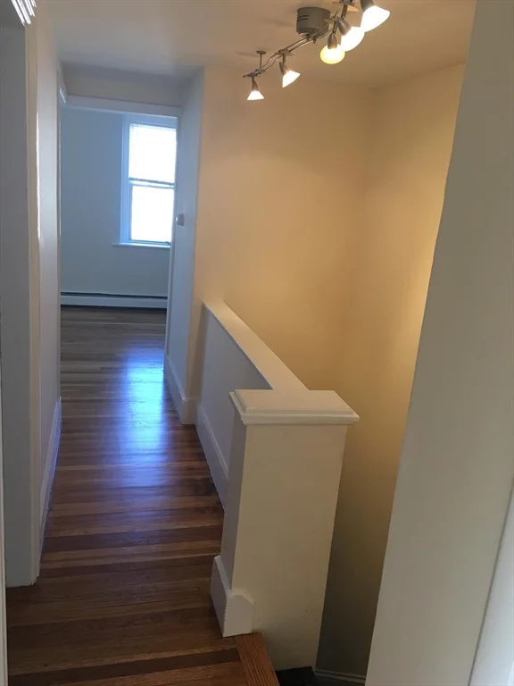 1 bed, 1 bath apartment for rent at 45 Florence St Unit 3, East Somerville — photo 1 of 7