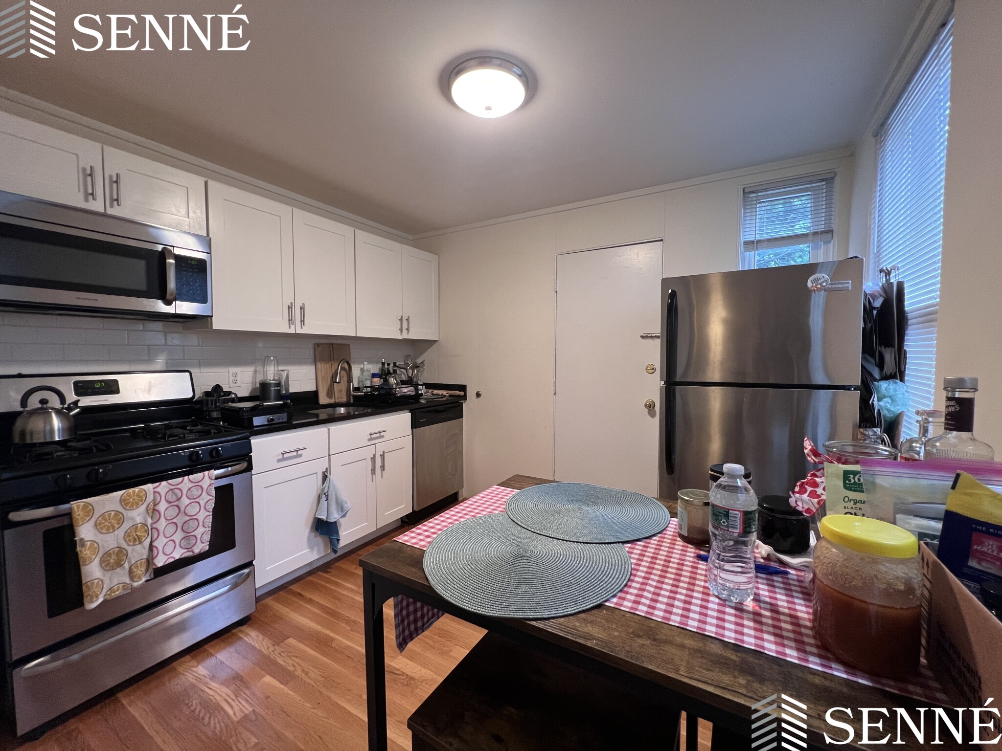 1 bed, 1 bath apartment for rent at 45 Florence St Unit B, East Somerville — photo 9 of 11