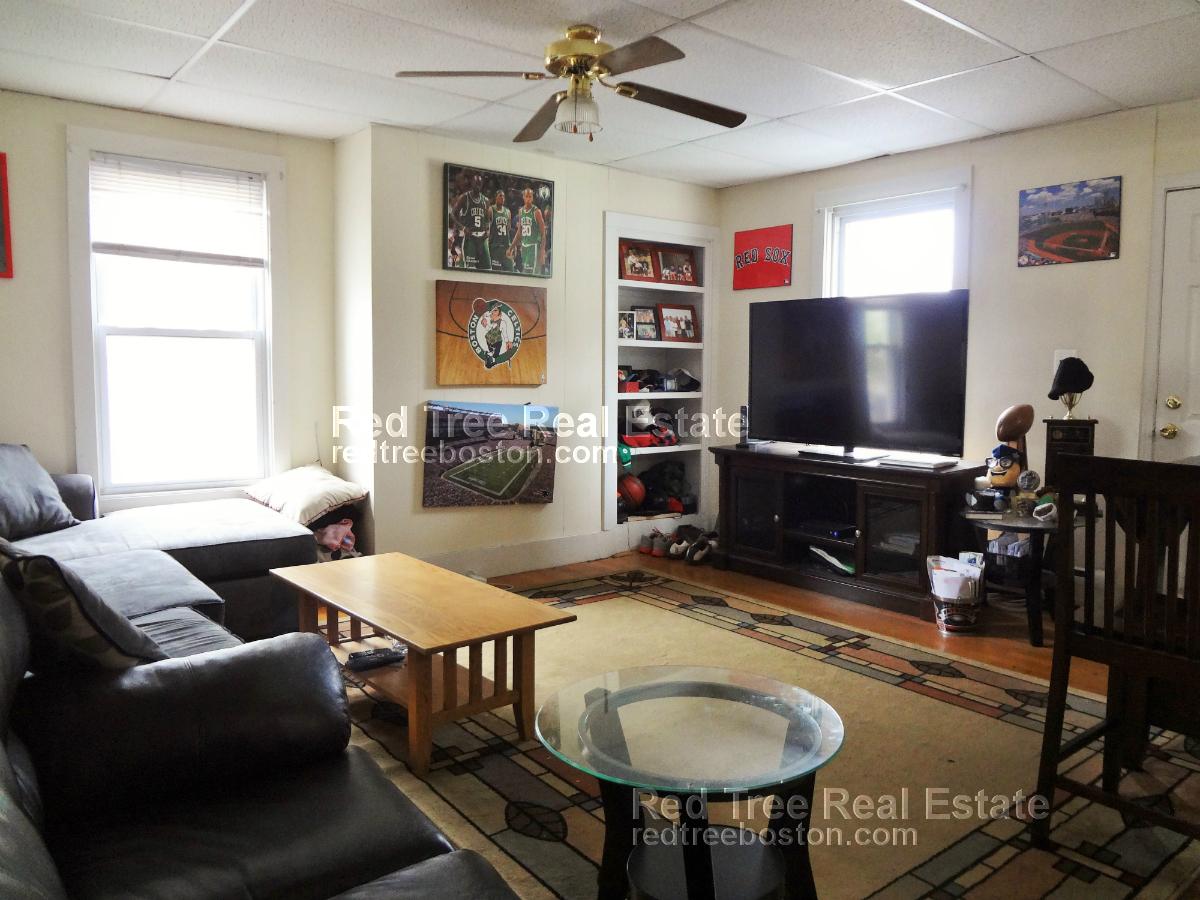 3 bed, 1 bath apartment for rent at 45 Franklin St Unit 2, East Somerville — photo 1 of 11