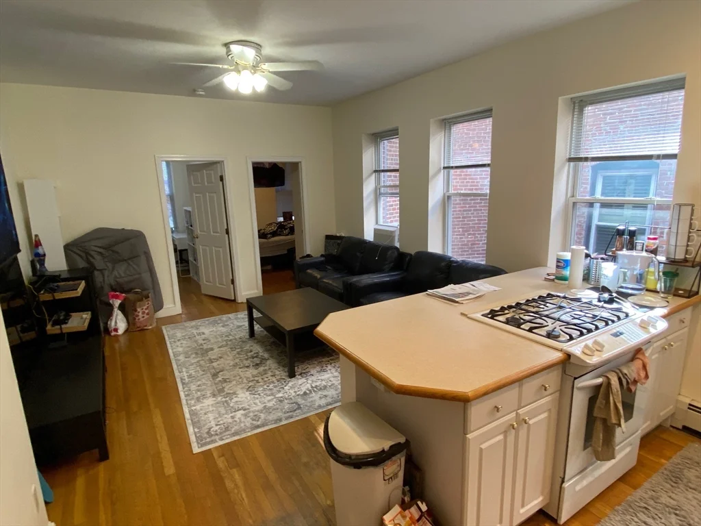 2 bed, 1 bath apartment for rent at 45 Garden St Unit 4, Beacon Hill — photo 2 of 15