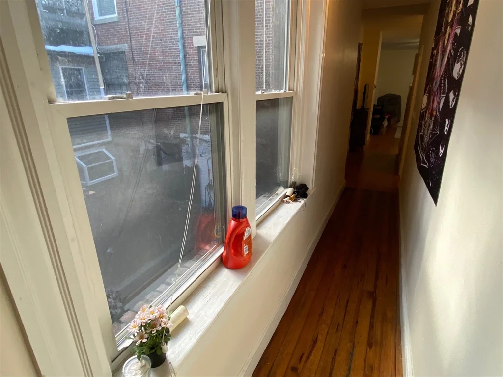 2 bed, 1 bath apartment for rent at 45 Garden St Unit 4, Beacon Hill — photo 12 of 15
