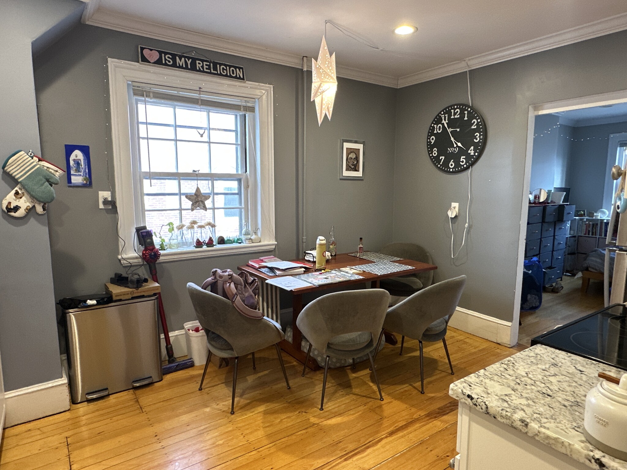 3 bed, 1 bath apartment for rent at 45 Garrison Rd Unit 2, Aspinwall Hill — photo 1 of 13