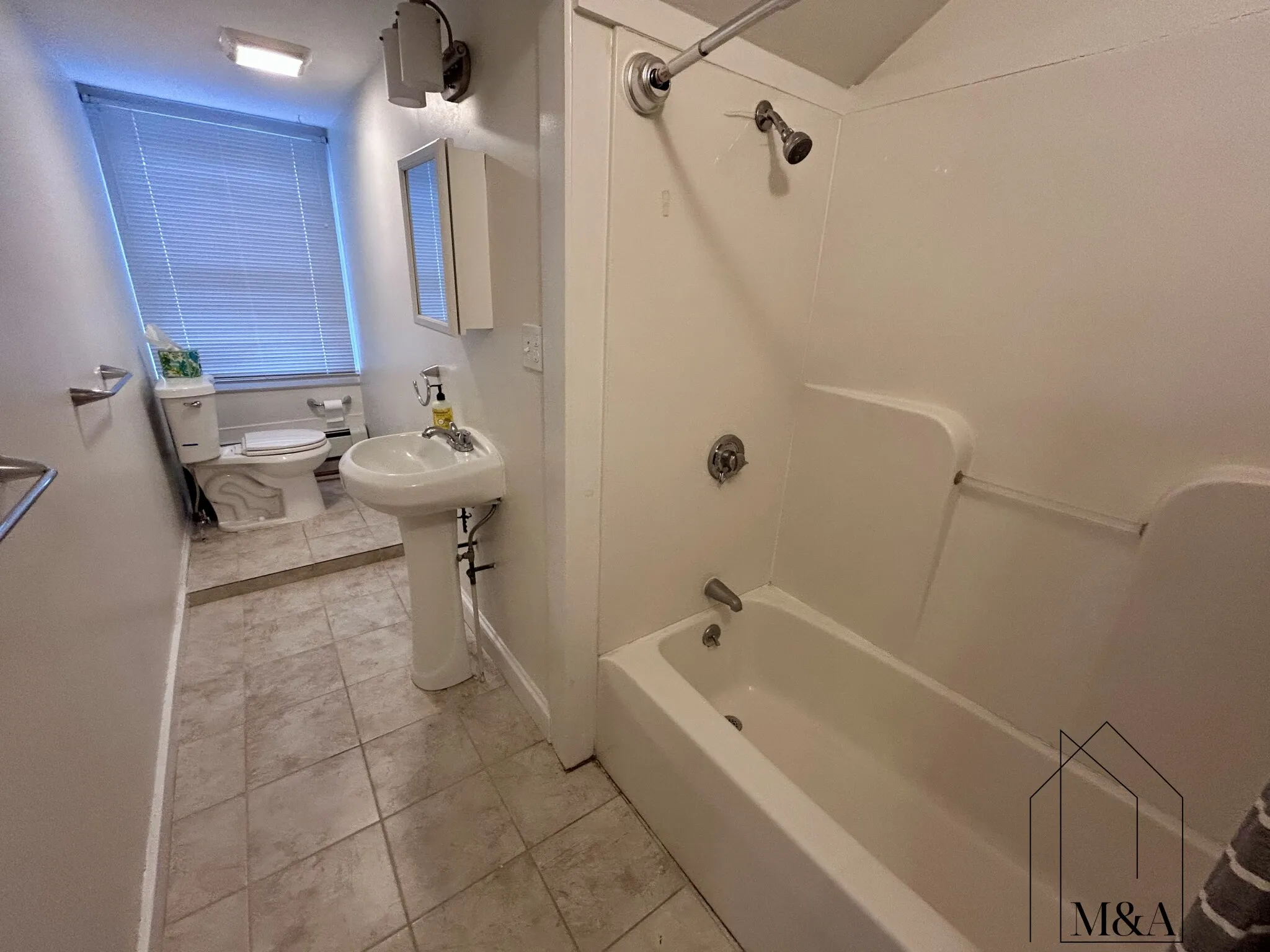 Studio bed, 1 bath apartment for rent at 45 Garrison Rd Unit 4, Aspinwall Hill — photo 6 of 6