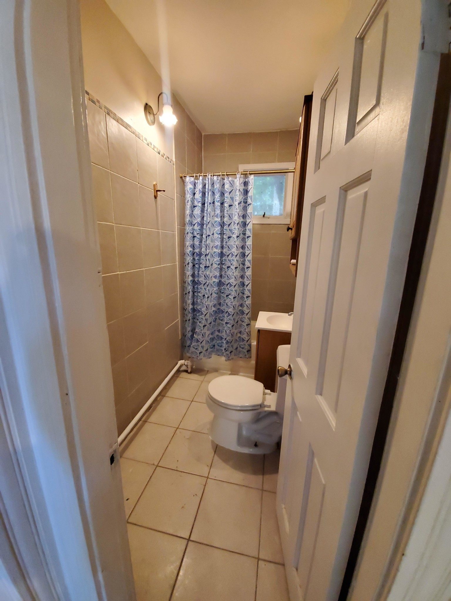 2 bed, 1 bath apartment for rent at 45 Gordon St Unit 4, Brighton — photo 17 of 18