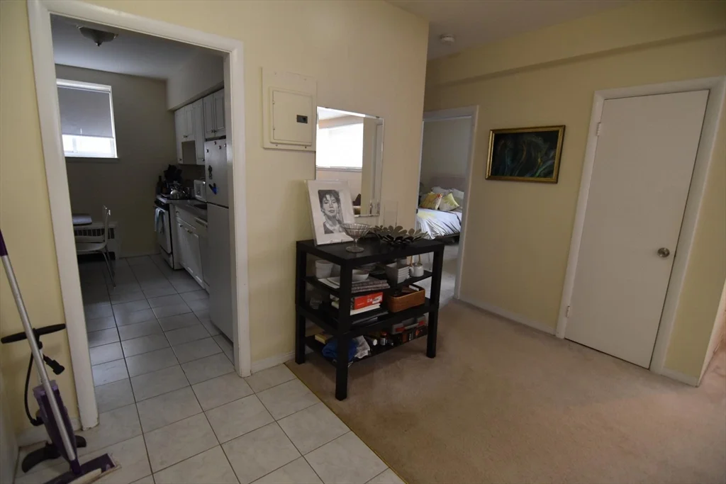 1 bed, 1 bath apartment for rent at 45 Green St Unit B2, Coolidge Corner — photo 11 of 13