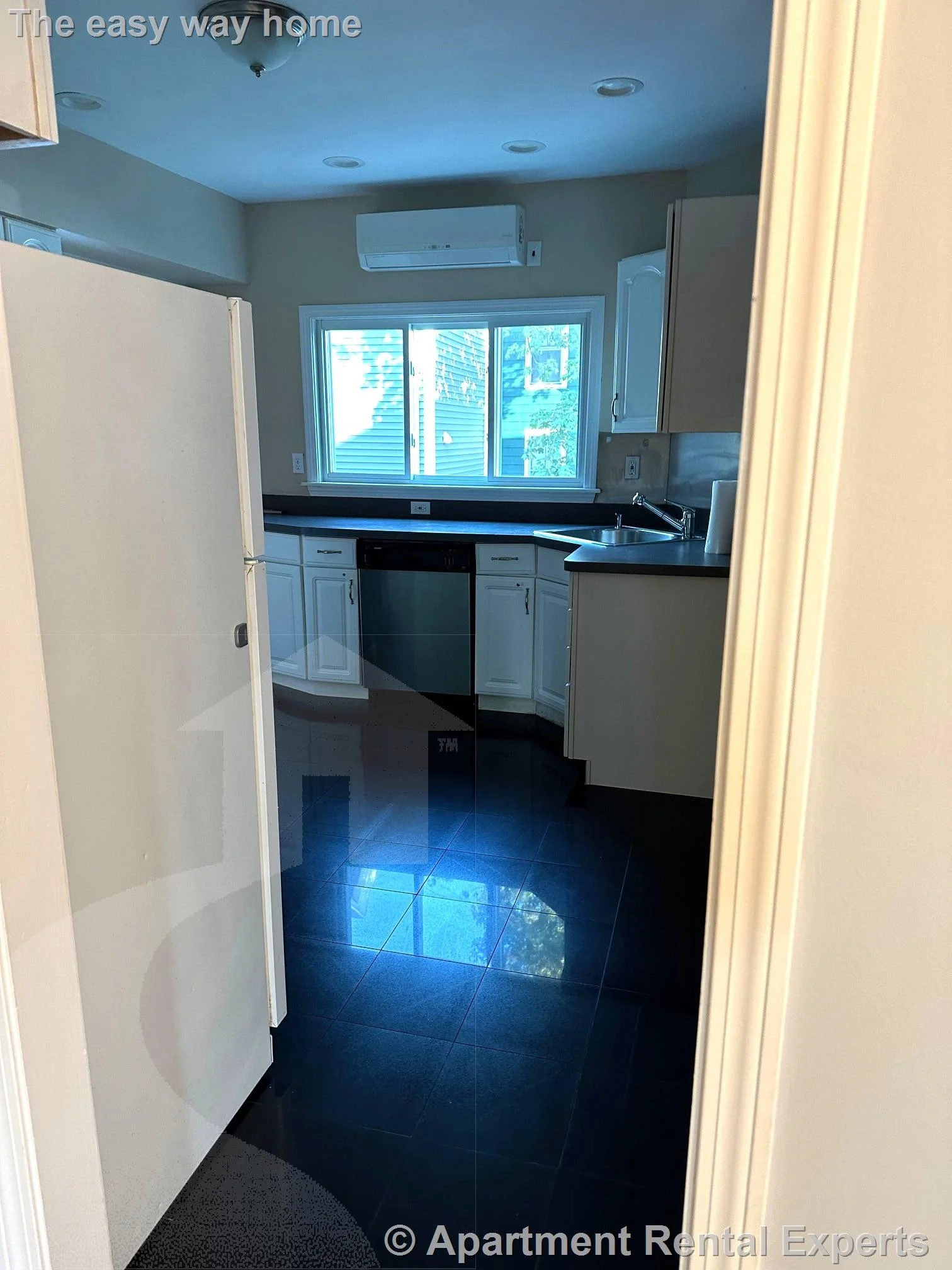 2 bed, 1 bath apartment for rent at 45 Hancock St Unit 2, Porter Square — photo 4 of 11