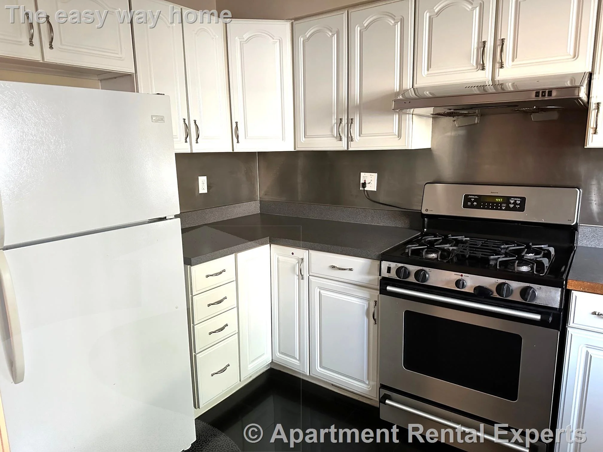 2 bed, 1 bath apartment for rent at 45 Hancock St Unit 2, Porter Square — photo 2 of 11