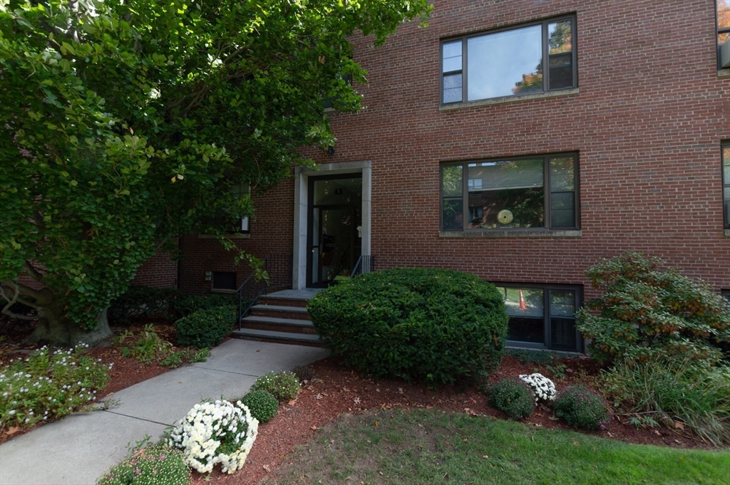 2 bed, 2 bath apartment for rent at 45 Harvard Ave Unit 3, Harvard Avenue — photo 15 of 19