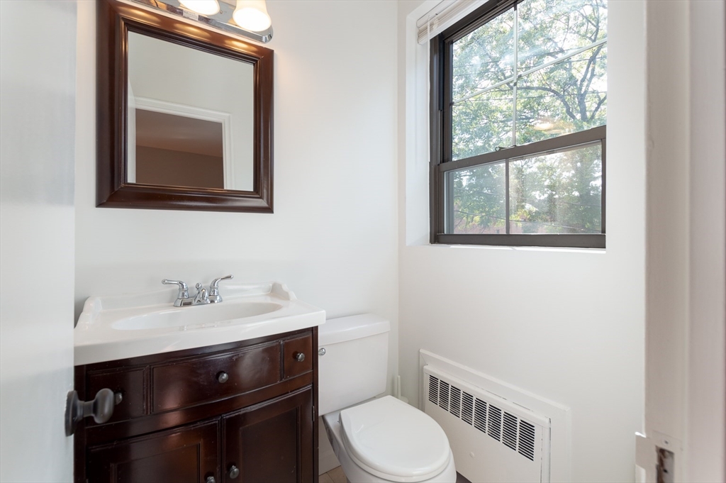 2 bed, 2 bath apartment for rent at 45 Harvard Ave Unit 3, Harvard Avenue — photo 8 of 19
