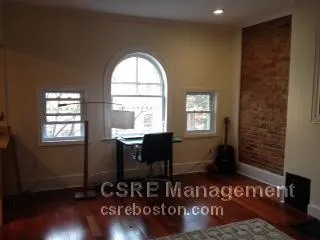 2 bed, 1 bath apartment for rent at 45 Hemenway St Unit 2, Fenway — photo 2 of 10