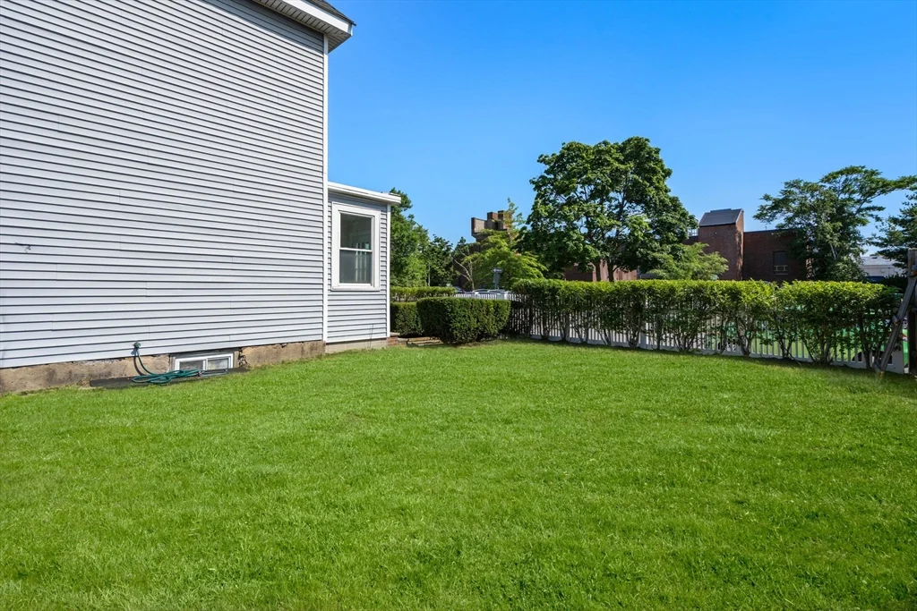 3 bed, 2 bath apartment for rent at 45 Henshaw St, Brighton — photo 30 of 34