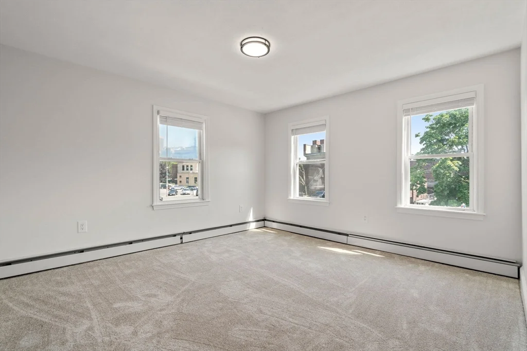 3 bed, 2 bath apartment for rent at 45 Henshaw St, Brighton — photo 24 of 34