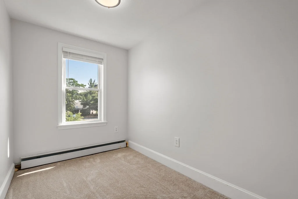 3 bed, 2 bath apartment for rent at 45 Henshaw St, Brighton — photo 26 of 34