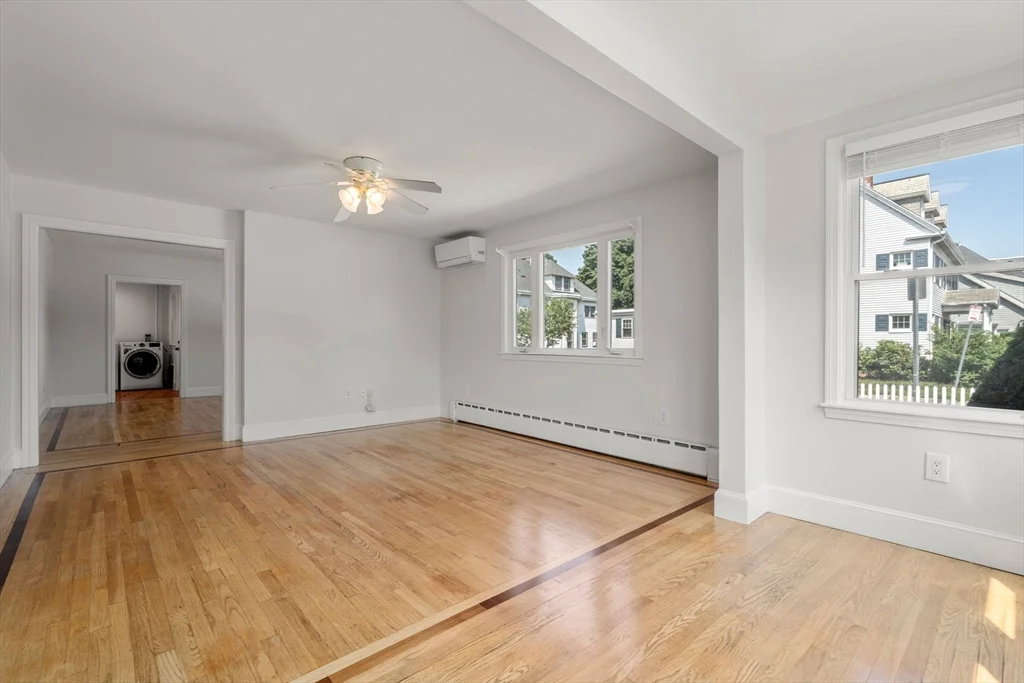 3 bed, 2 bath apartment for rent at 45 Henshaw St, Brighton — photo 8 of 34