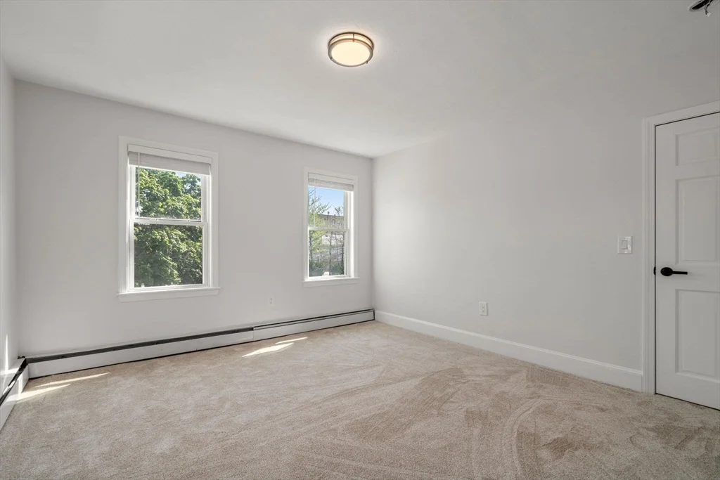 3 bed, 2 bath apartment for rent at 45 Henshaw St, Brighton — photo 25 of 34