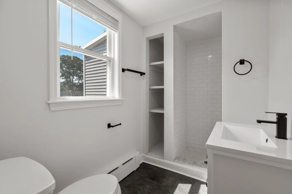 3 bed, 2 bath apartment for rent at 45 Henshaw St, Brighton — photo 12 of 34