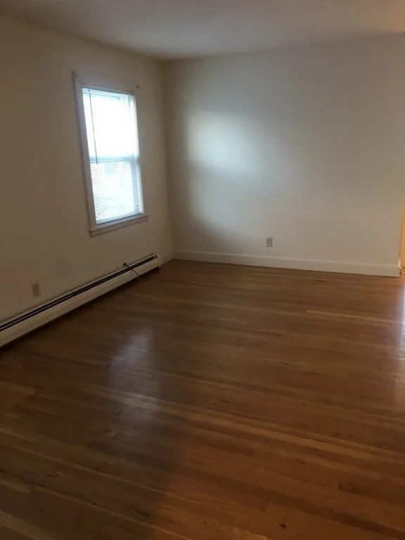 1 bed, 1 bath apartment for rent at 45 Holmes Unit 1, Quincy — photo 5 of 8