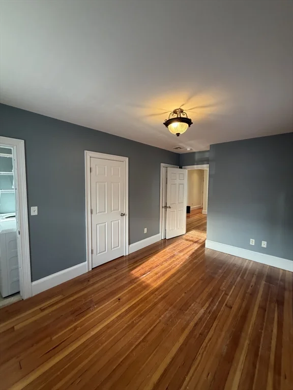 3 bed, 1 bath apartment for rent at 45 Houghton St Unit 2, Dorchester — photo 9 of 11