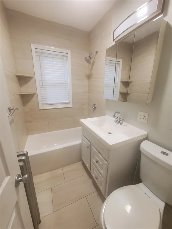 3 bed, 1 bath apartment for rent at 45 Intervale St Unit 2, Dorchester — photo 15 of 17