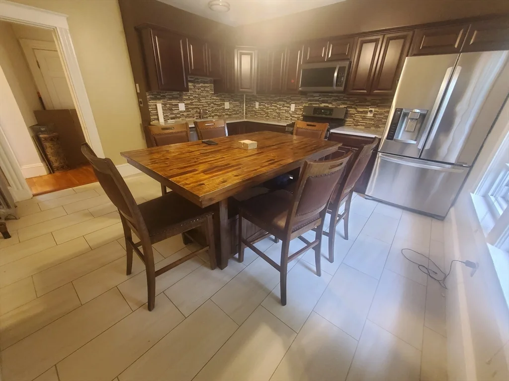 3 bed, 1 bath apartment for rent at 45 Intervale St Unit 2, Dorchester — photo 4 of 17