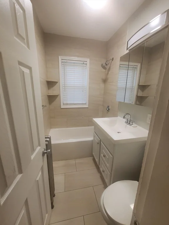 3 bed, 1 bath apartment for rent at 45 Intervale St Unit 2, Dorchester — photo 14 of 17