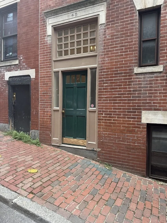 1 bed, 1 bath apartment for rent at 45 Irving St Unit 2, Beacon Hill