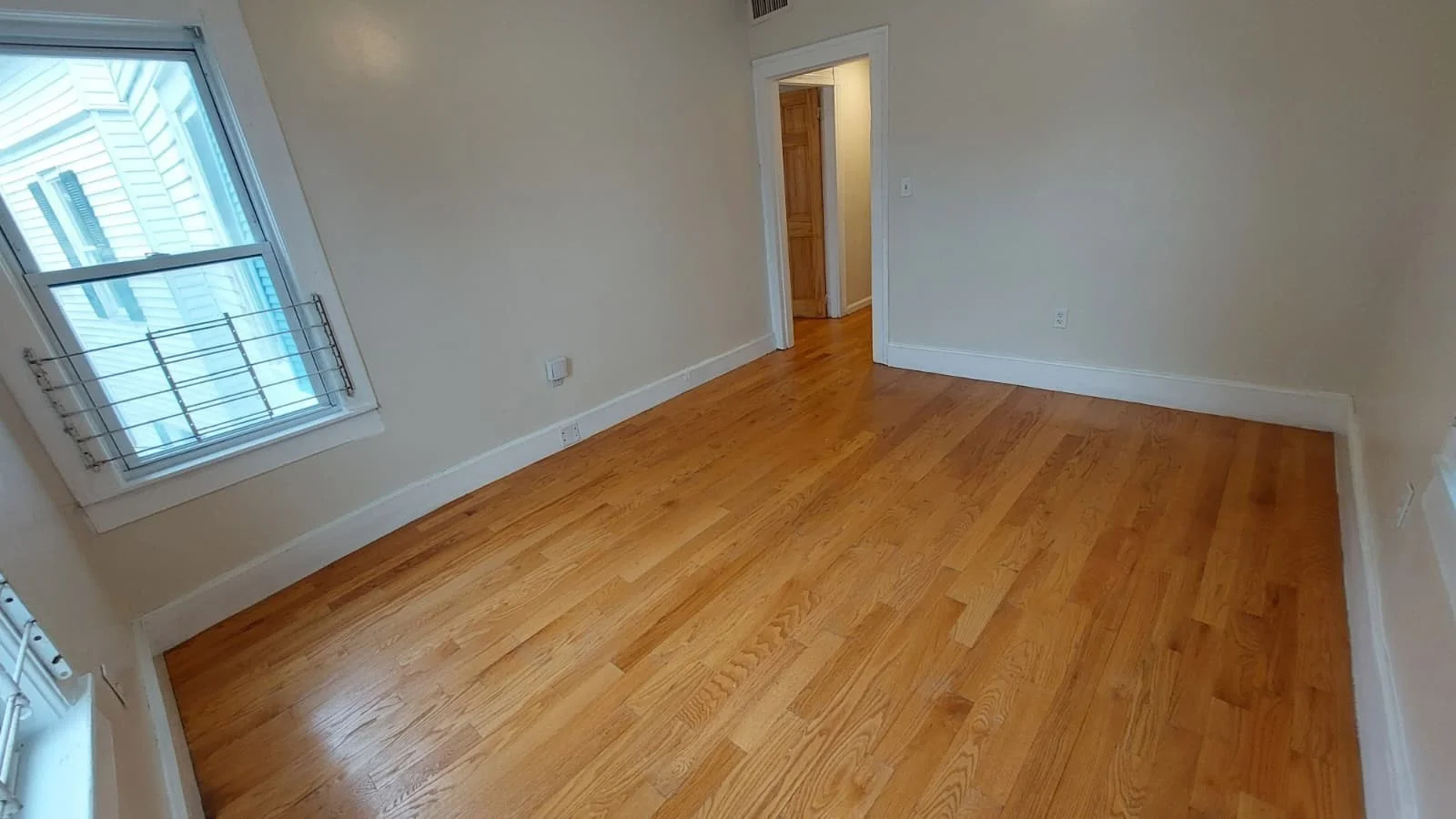 3 bed, 1 bath apartment for rent at 45 Judson St Unit 3, Roxbury — photo 2 of 17