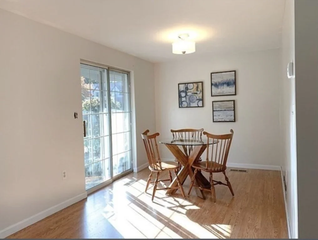 2 bed, 1 bath apartment for rent at 45 Kennedy Dr Unit 45, North Chelmsford — photo 5 of 11