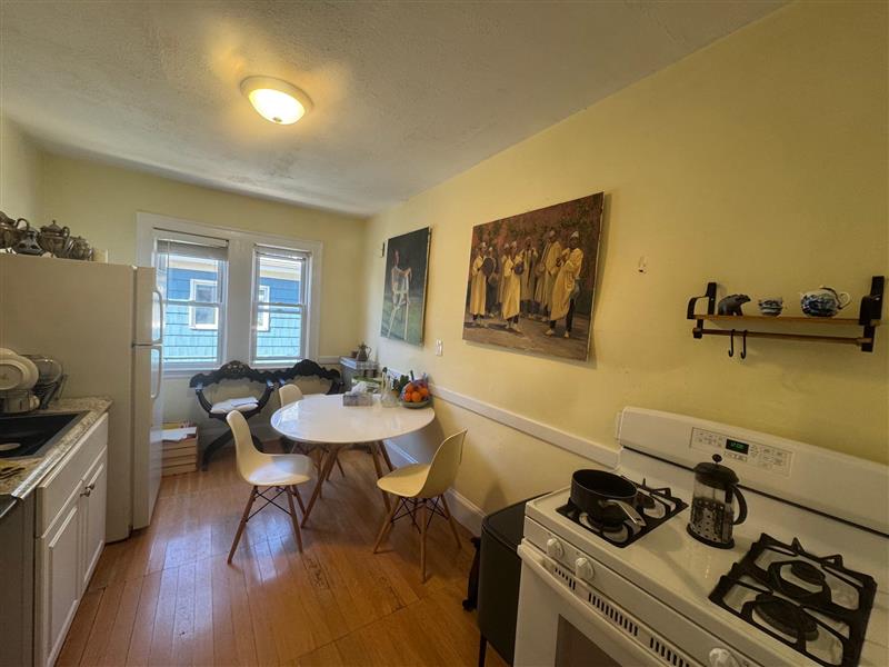 1 bed, 1 bath apartment for rent at 45 Kidder Ave Unit 2, Powder House Square — photo 8 of 10