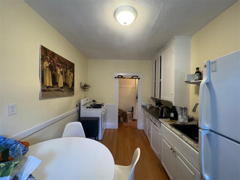 1 bed, 1 bath apartment for rent at 45 Kidder Ave Unit 2, Powder House Square — photo 10 of 10