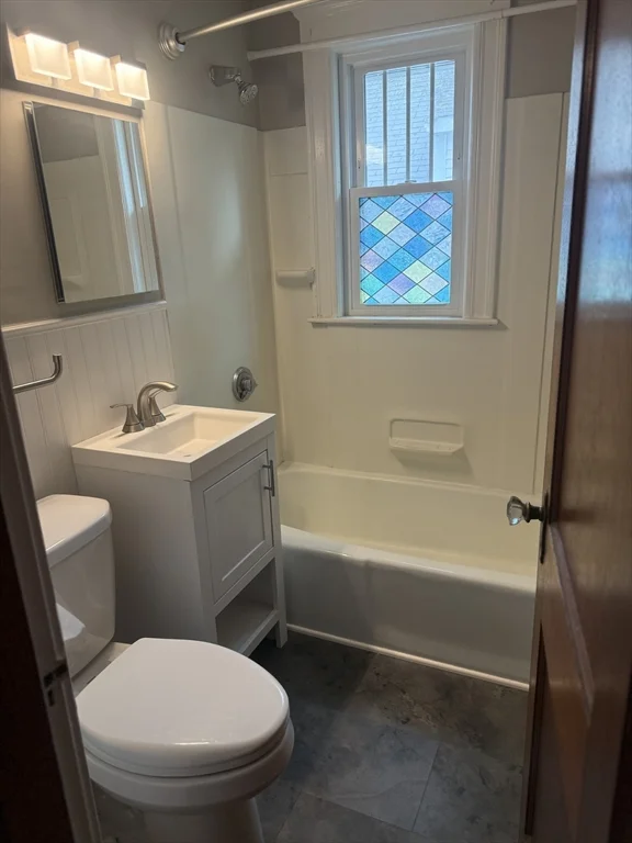 1 bed, 1 bath apartment for rent at 45 Kidder St Unit 2, Quincy — photo 10 of 12