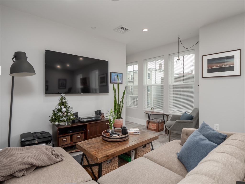 1 bed, 1 bath apartment for rent at 45 L St Unit 10, South Boston — photo 10 of 31