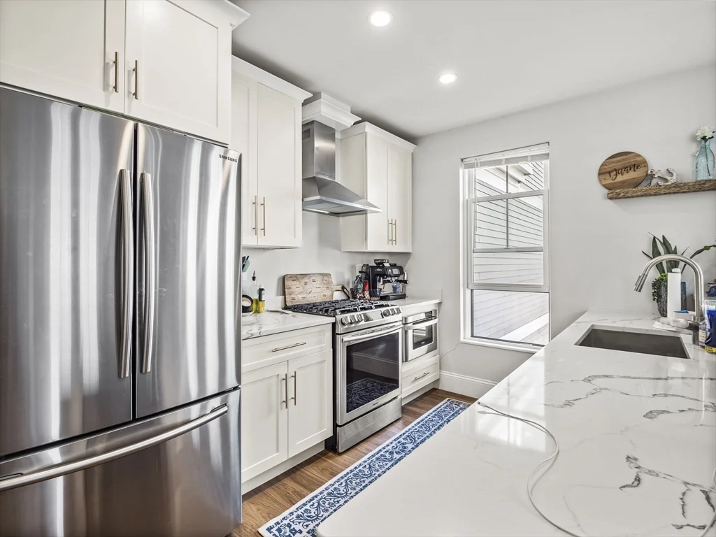 2 bed, 2 bath apartment for rent at 45 L St Unit 14, South Boston — photo 11 of 34