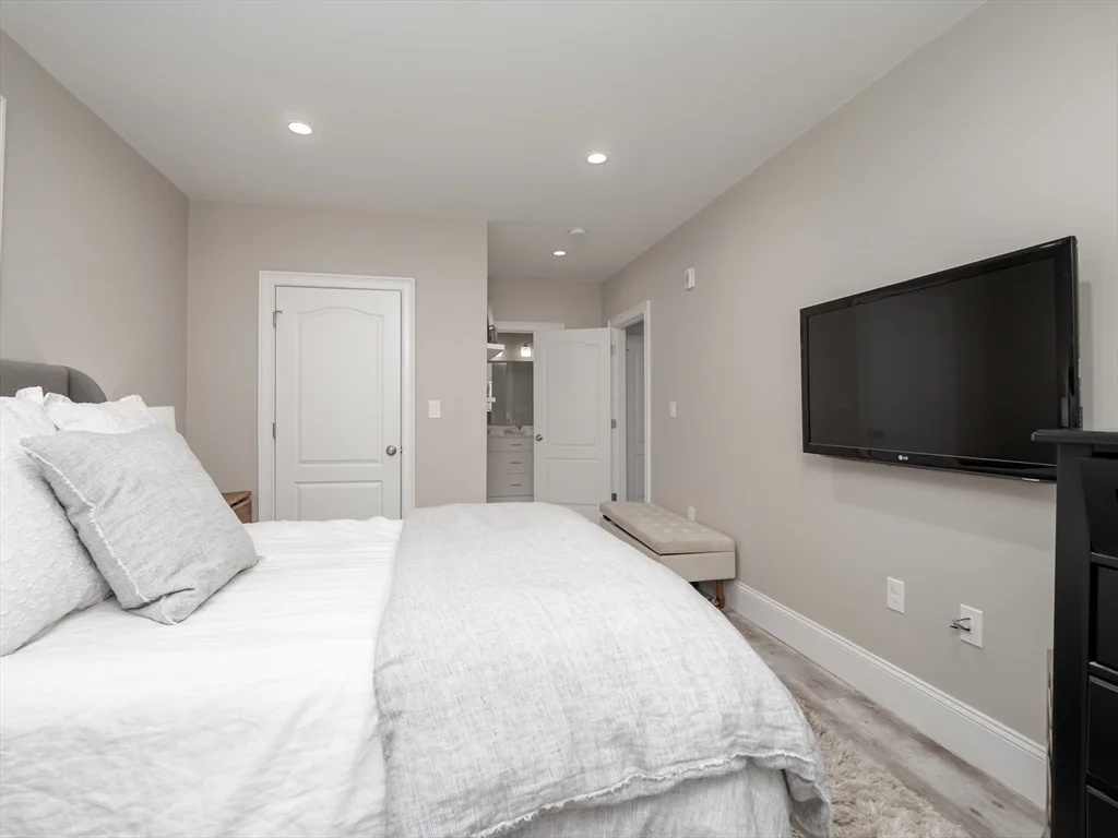 1 bed, 1 bath apartment for rent at 45 L St Unit 16, South Boston — photo 16 of 27