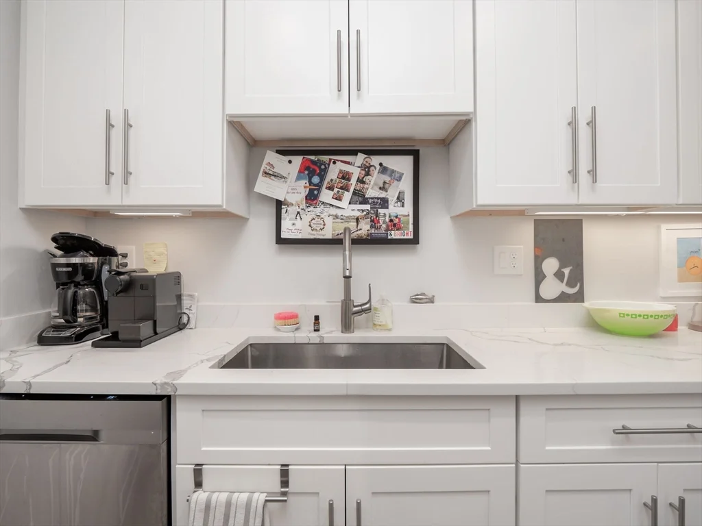1 bed, 1 bath apartment for rent at 45 L St Unit 2, South Boston — photo 11 of 31