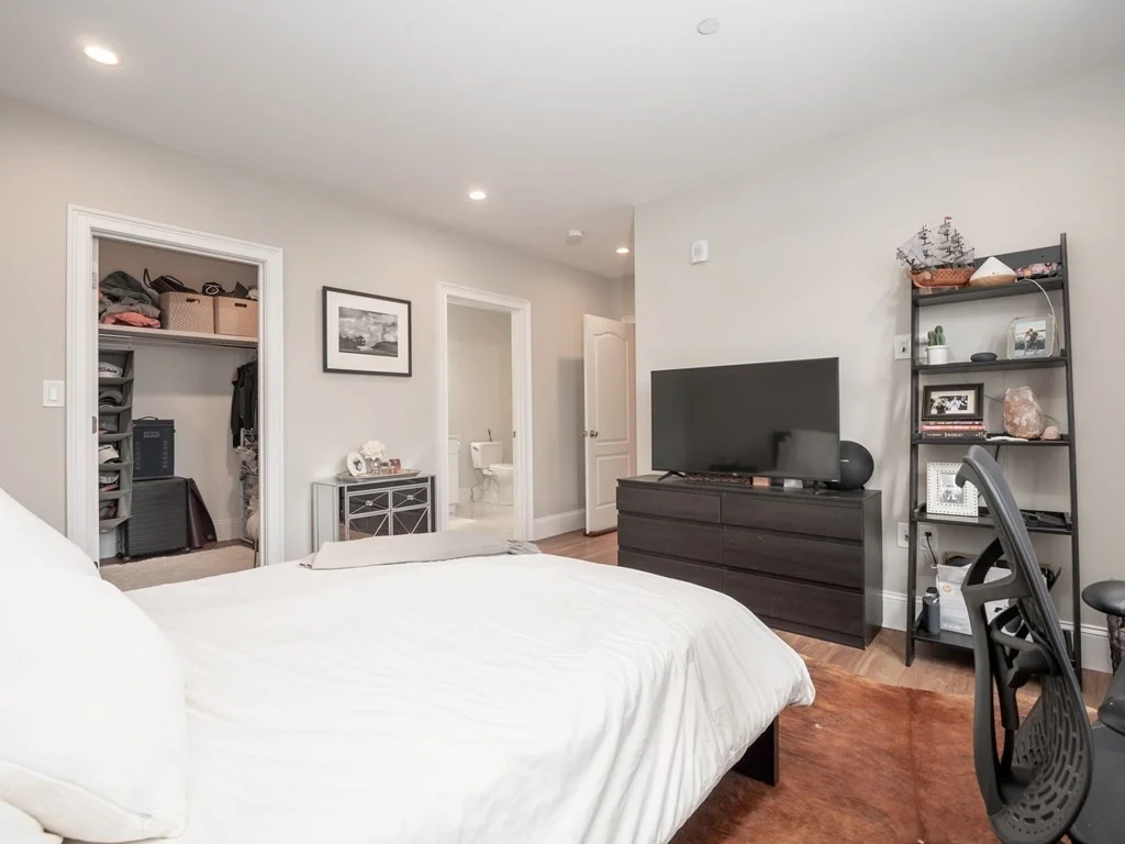 3 bed, 2 bath apartment for rent at 45 L St Unit 21, South Boston — photo 19 of 23