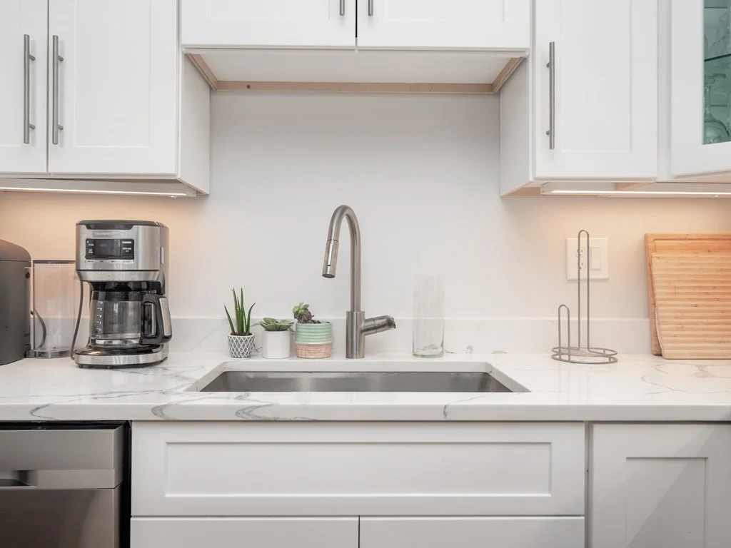 3 bed, 2 bath apartment for rent at 45 L St Unit 21, South Boston — photo 6 of 23