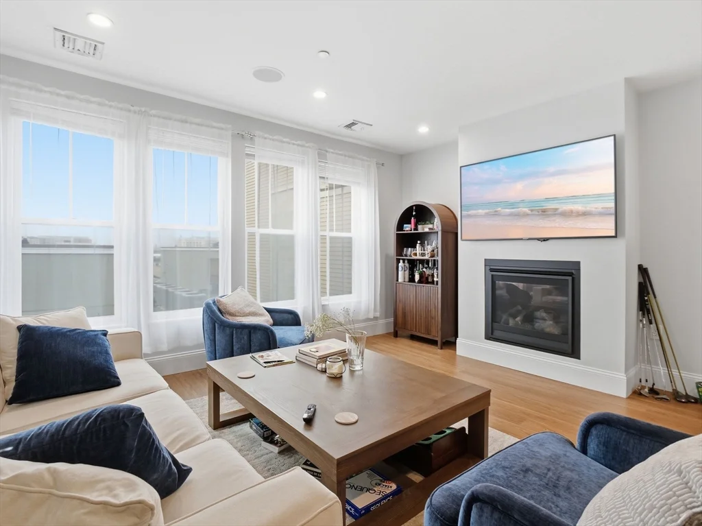 2 bed, 2 bath apartment for rent at 45 L St Unit 27, South Boston — photo 6 of 39