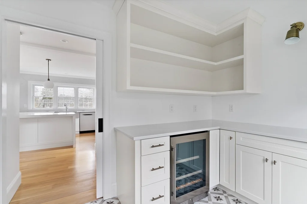 3 bed, 3 bath apartment for rent at 45 Lakeview Ave Unit 45, Lynnfield — photo 21 of 26