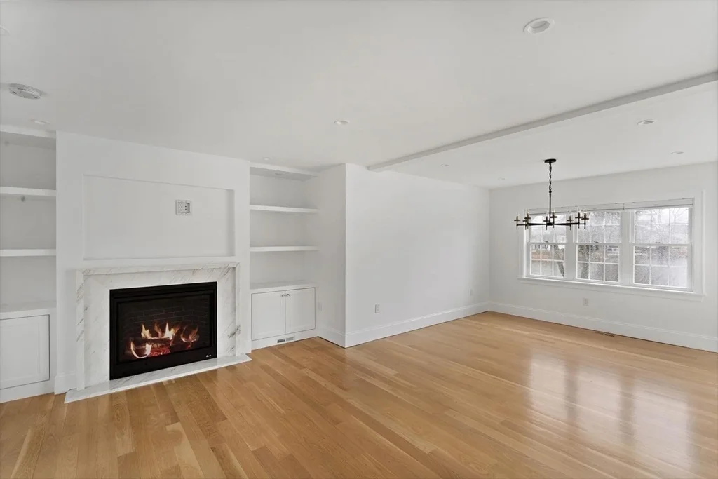 3 bed, 3 bath apartment for rent at 45 Lakeview Ave Unit 45, Lynnfield — photo 6 of 26