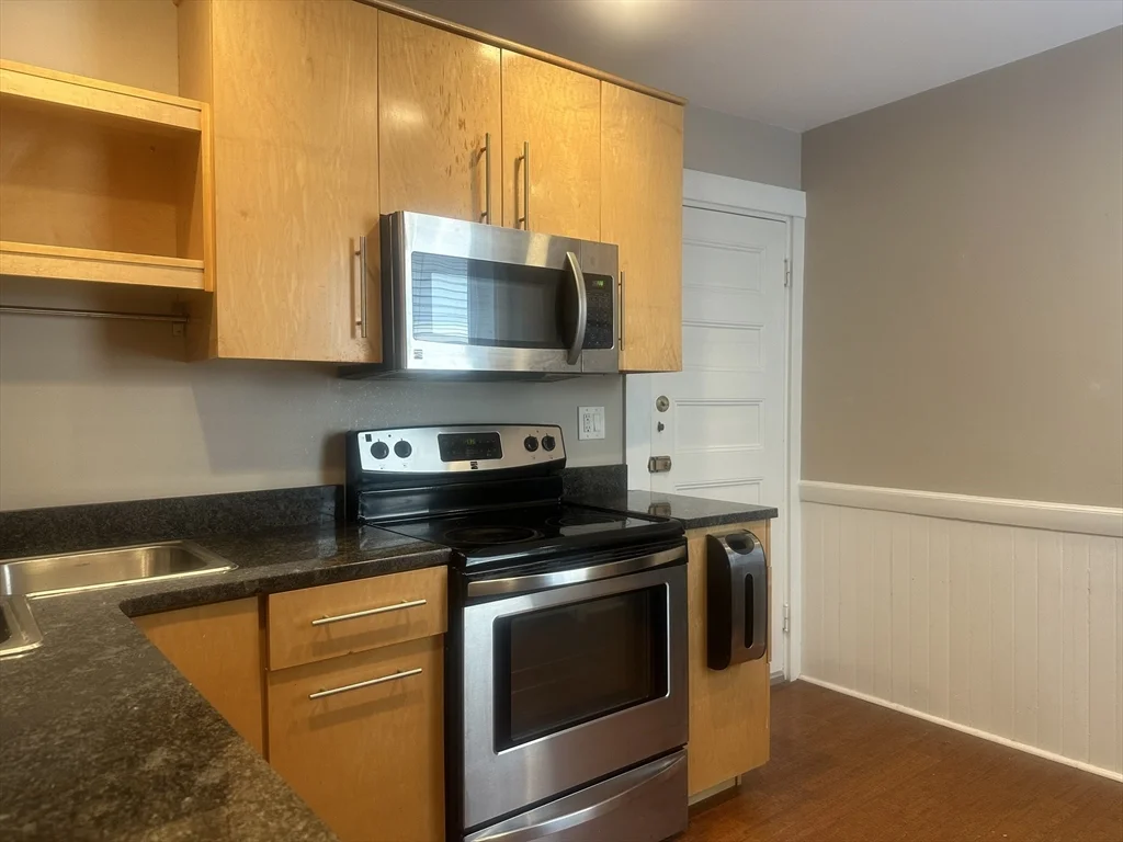 1 bed, 1 bath apartment for rent at 45 Langdon St Unit 2, Harvard Square — photo 5 of 19