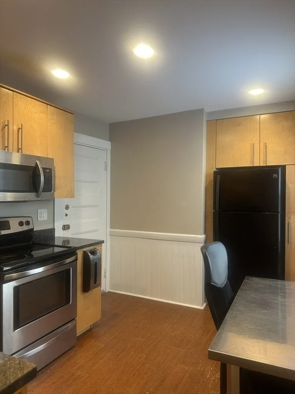 1 bed, 1 bath apartment for rent at 45 Langdon St Unit 2, Harvard Square — photo 7 of 19