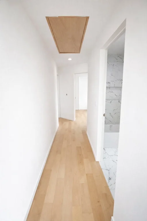 5 bed, 2 bath apartment for rent at 45 Laurel St Unit 45, Worcester — photo 6 of 14