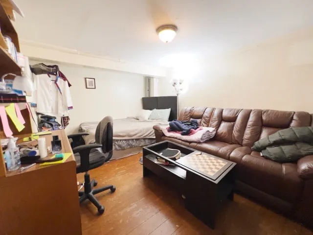 4 bed, 2 bath apartment for rent at 45 Lawn St, Mission Hill — photo 11 of 26