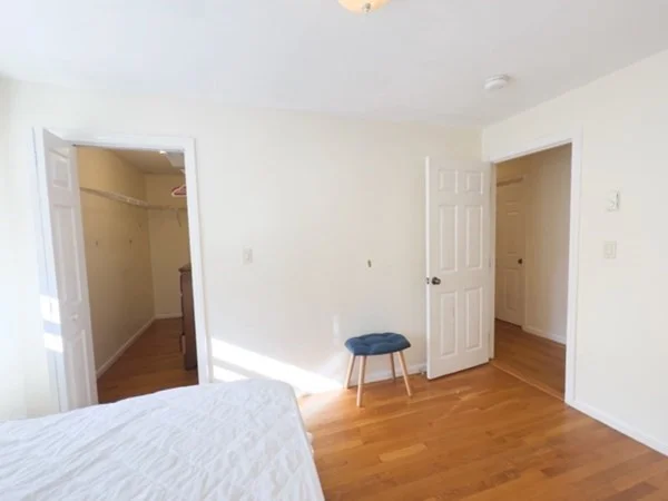 4 bed, 2 bath apartment for rent at 45 Lawn St Unit PE, Mission Hill — photo 19 of 26