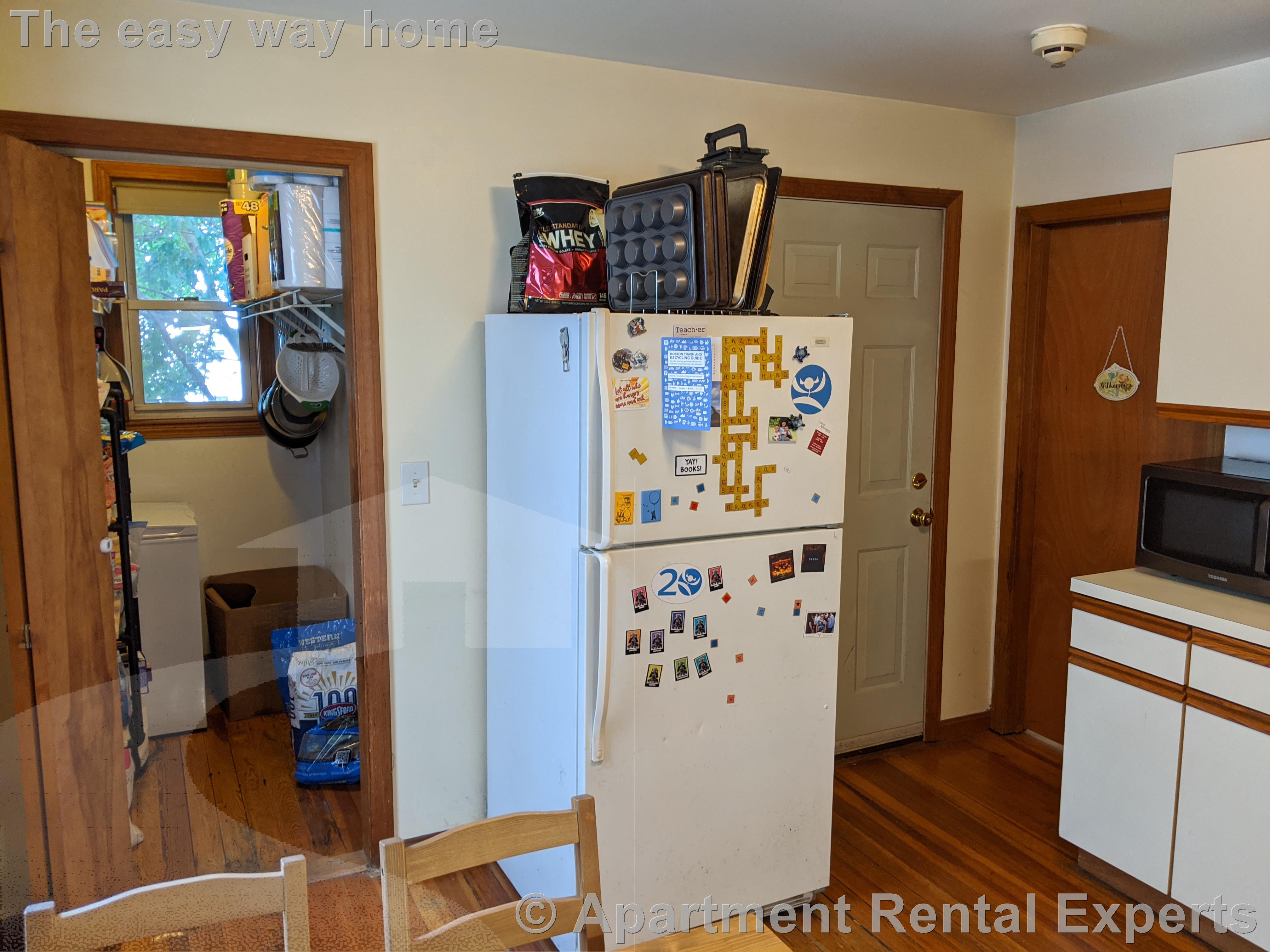 3 bed, 1 bath apartment for rent at 45 Litchfield St Unit 2, Allston — photo 15 of 24