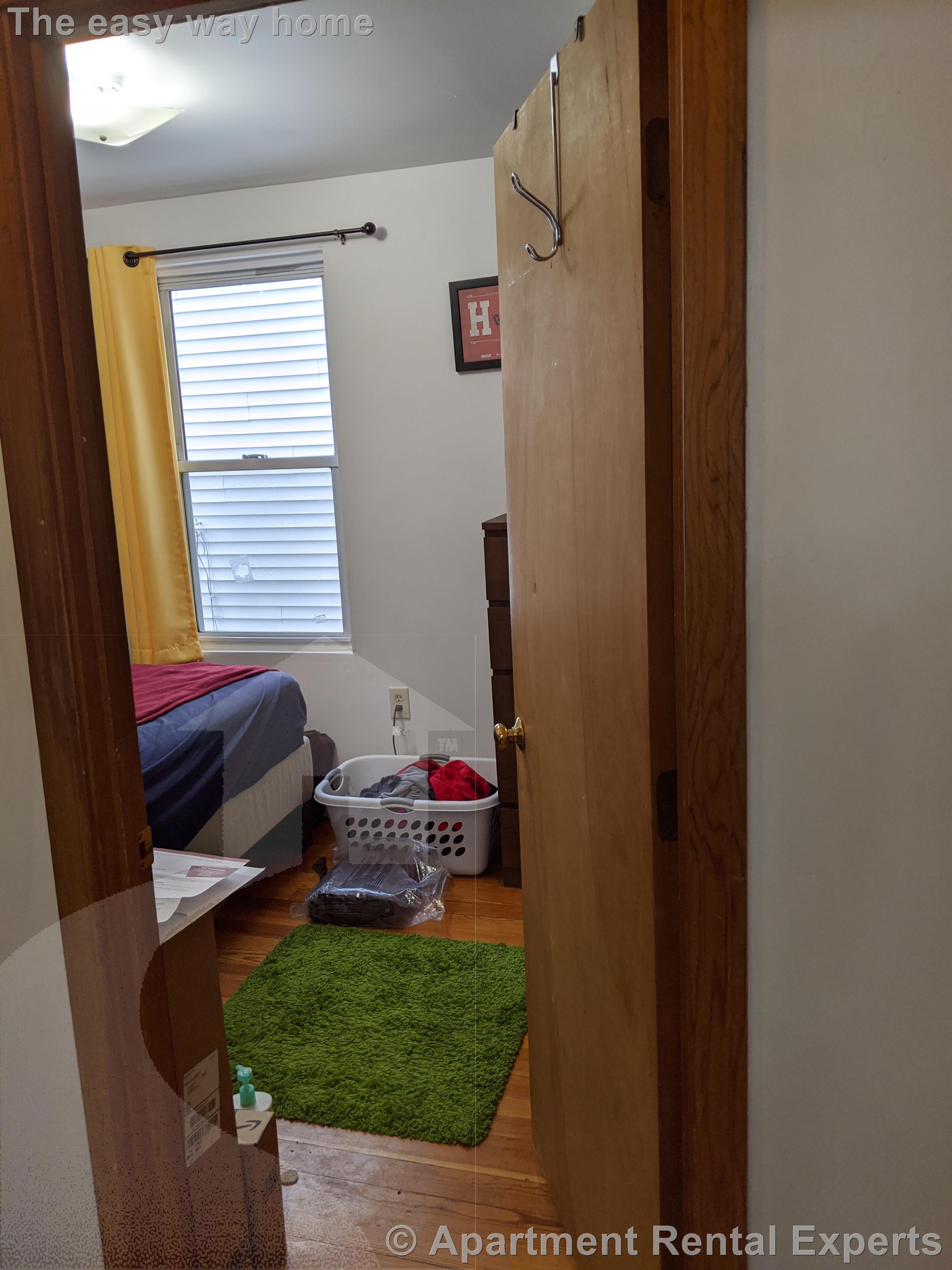 3 bed, 1 bath apartment for rent at 45 Litchfield St Unit 2, Allston — photo 5 of 24