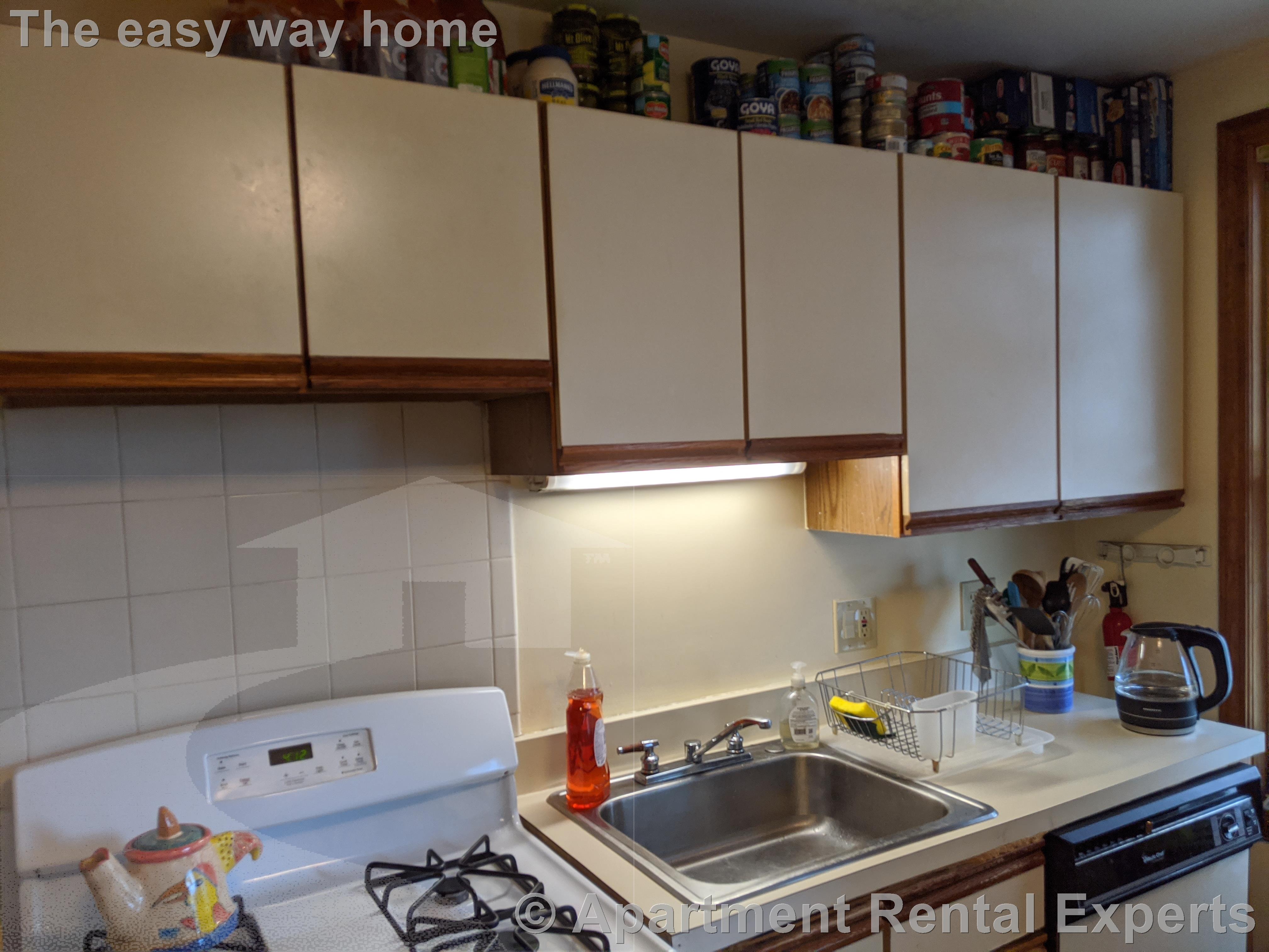 3 bed, 1 bath apartment for rent at 45 Litchfield St Unit 2, Allston — photo 10 of 24