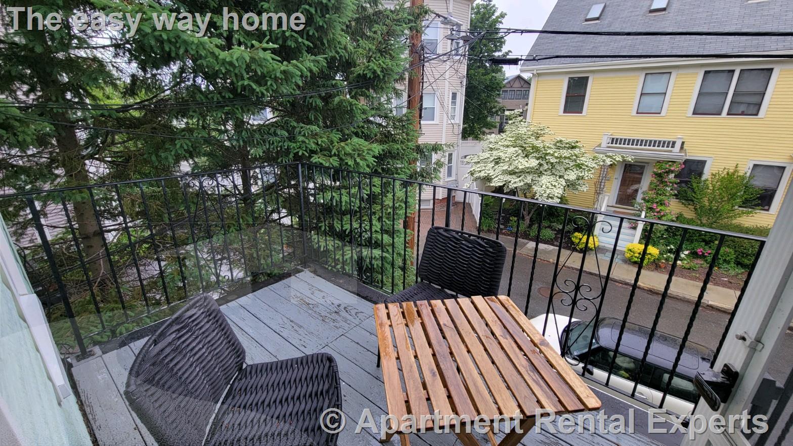 3 bed, 1 bath apartment for rent at 45 Locke St Unit 2, Davis Square — photo 8 of 17