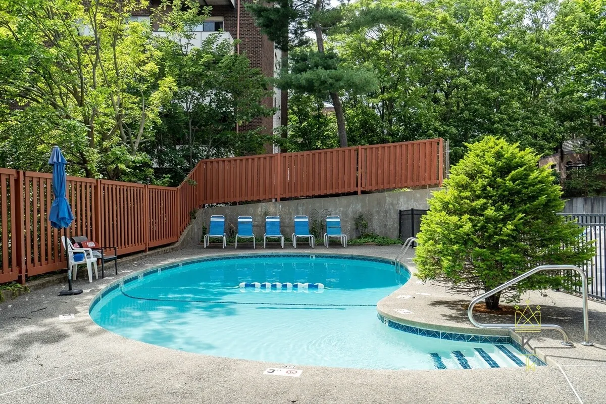 1 bed, 1 bath apartment for rent at 45 Longwood Ave Unit 206, Coolidge Corner — photo 14 of 18